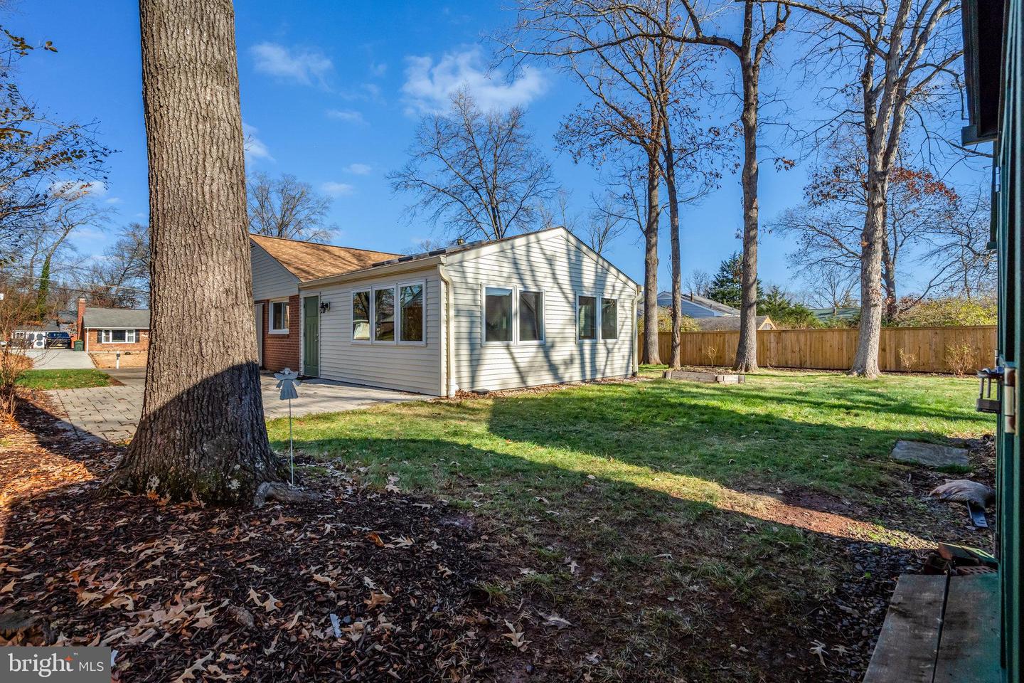 15005 PONDERLAY DR, CENTREVILLE, Virginia 20120, 3 Bedrooms Bedrooms, 11 Rooms Rooms,3 BathroomsBathrooms,Residential,For sale,15005 PONDERLAY DR,VAFX2281140 MLS # VAFX2281140