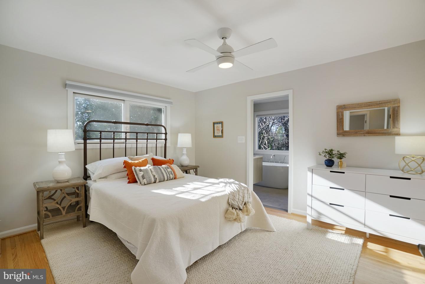 1026 BIRCH ST, FALLS CHURCH, Virginia 22046, 4 Bedrooms Bedrooms, ,3 BathroomsBathrooms,Residential,For sale,1026 BIRCH ST,VAFA2003488 MLS # VAFA2003488 1026 BIRCH ST, FALLS CHURCH, Virginia 22046, 4 Bedrooms Bedrooms, ,3 BathroomsBathrooms,Residential,For sale,1026 BIRCH ST,VAFA2003488 MLS # VAFA2003488