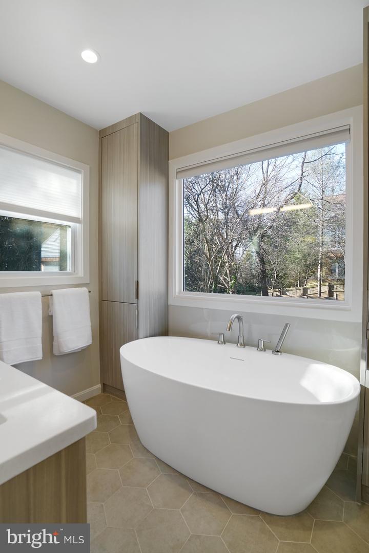 1026 BIRCH ST, FALLS CHURCH, Virginia 22046, 4 Bedrooms Bedrooms, ,3 BathroomsBathrooms,Residential,For sale,1026 BIRCH ST,VAFA2003488 MLS # VAFA2003488 1026 BIRCH ST, FALLS CHURCH, Virginia 22046, 4 Bedrooms Bedrooms, ,3 BathroomsBathrooms,Residential,For sale,1026 BIRCH ST,VAFA2003488 MLS # VAFA2003488