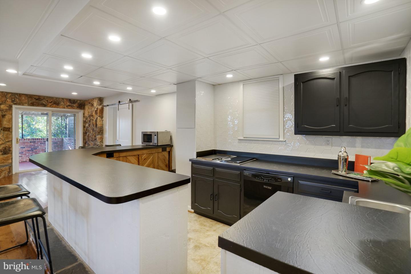 1026 BIRCH ST, FALLS CHURCH, Virginia 22046, 4 Bedrooms Bedrooms, ,3 BathroomsBathrooms,Residential,For sale,1026 BIRCH ST,VAFA2003488 MLS # VAFA2003488 1026 BIRCH ST, FALLS CHURCH, Virginia 22046, 4 Bedrooms Bedrooms, ,3 BathroomsBathrooms,Residential,For sale,1026 BIRCH ST,VAFA2003488 MLS # VAFA2003488