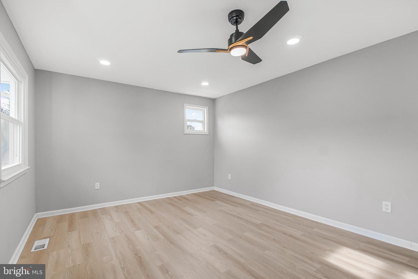 13814 GREENWOOD DR, WOODBRIDGE, Virginia 22193, 3 Bedrooms Bedrooms, ,2 BathroomsBathrooms,Residential,For sale,13814 GREENWOOD DR,VAPW2108564 MLS # VAPW2108564 13814 GREENWOOD DR, WOODBRIDGE, Virginia 22193, 3 Bedrooms Bedrooms, ,2 BathroomsBathrooms,Residential,For sale,13814 GREENWOOD DR,VAPW2108564 MLS # VAPW2108564