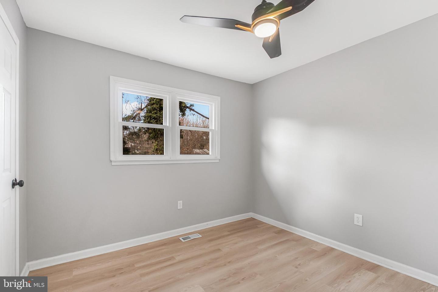 13814 GREENWOOD DR, WOODBRIDGE, Virginia 22193, 3 Bedrooms Bedrooms, ,2 BathroomsBathrooms,Residential,For sale,13814 GREENWOOD DR,VAPW2108564 MLS # VAPW2108564 13814 GREENWOOD DR, WOODBRIDGE, Virginia 22193, 3 Bedrooms Bedrooms, ,2 BathroomsBathrooms,Residential,For sale,13814 GREENWOOD DR,VAPW2108564 MLS # VAPW2108564