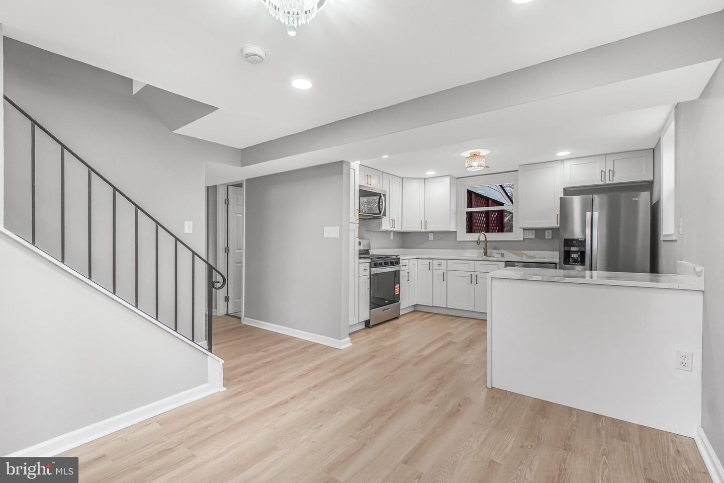 13814 GREENWOOD DR, WOODBRIDGE, Virginia 22193, 3 Bedrooms Bedrooms, ,2 BathroomsBathrooms,Residential,For sale,13814 GREENWOOD DR,VAPW2108564 MLS # VAPW2108564 13814 GREENWOOD DR, WOODBRIDGE, Virginia 22193, 3 Bedrooms Bedrooms, ,2 BathroomsBathrooms,Residential,For sale,13814 GREENWOOD DR,VAPW2108564 MLS # VAPW2108564