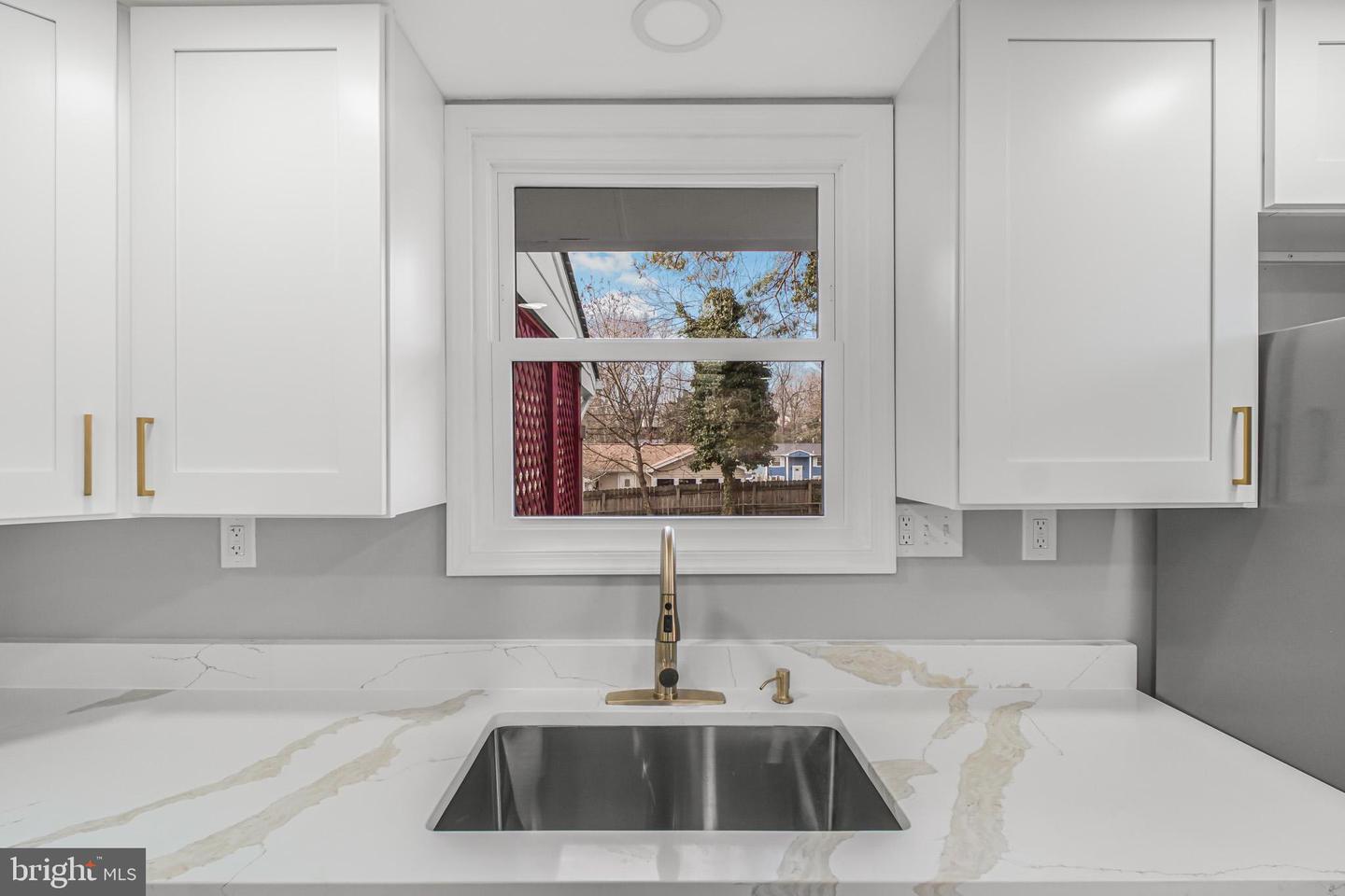 13814 GREENWOOD DR, WOODBRIDGE, Virginia 22193, 3 Bedrooms Bedrooms, ,2 BathroomsBathrooms,Residential,For sale,13814 GREENWOOD DR,VAPW2108564 MLS # VAPW2108564 13814 GREENWOOD DR, WOODBRIDGE, Virginia 22193, 3 Bedrooms Bedrooms, ,2 BathroomsBathrooms,Residential,For sale,13814 GREENWOOD DR,VAPW2108564 MLS # VAPW2108564