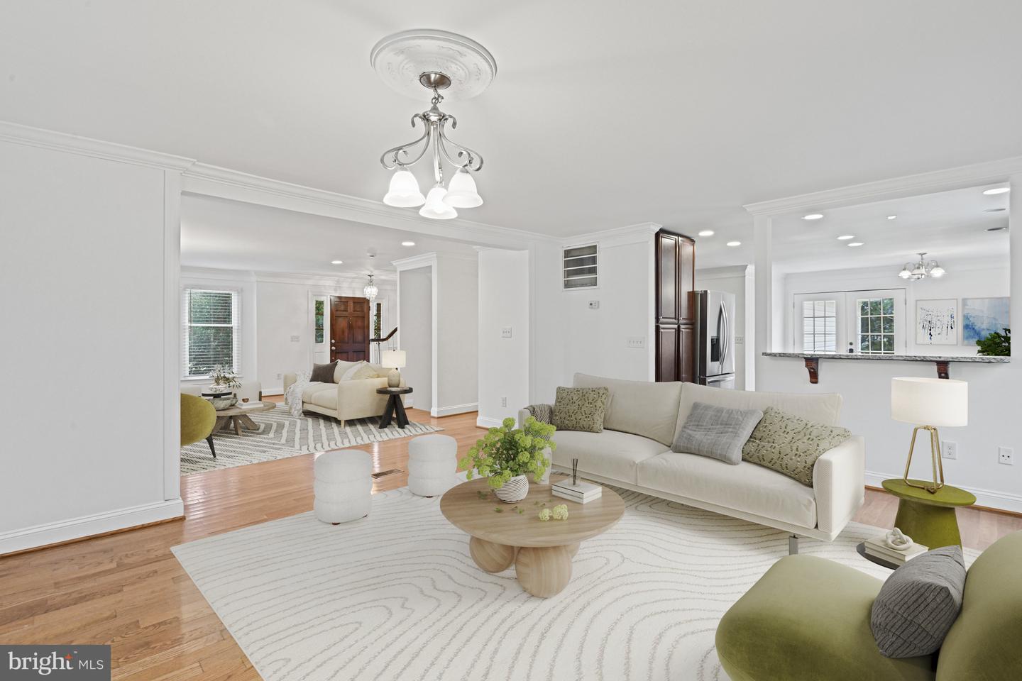 355 SPRINGVALE RD, GREAT FALLS, Virginia 22066, 4 Bedrooms Bedrooms, ,3 BathroomsBathrooms,Residential,For sale,355 SPRINGVALE RD,VAFX2281272 MLS # VAFX2281272