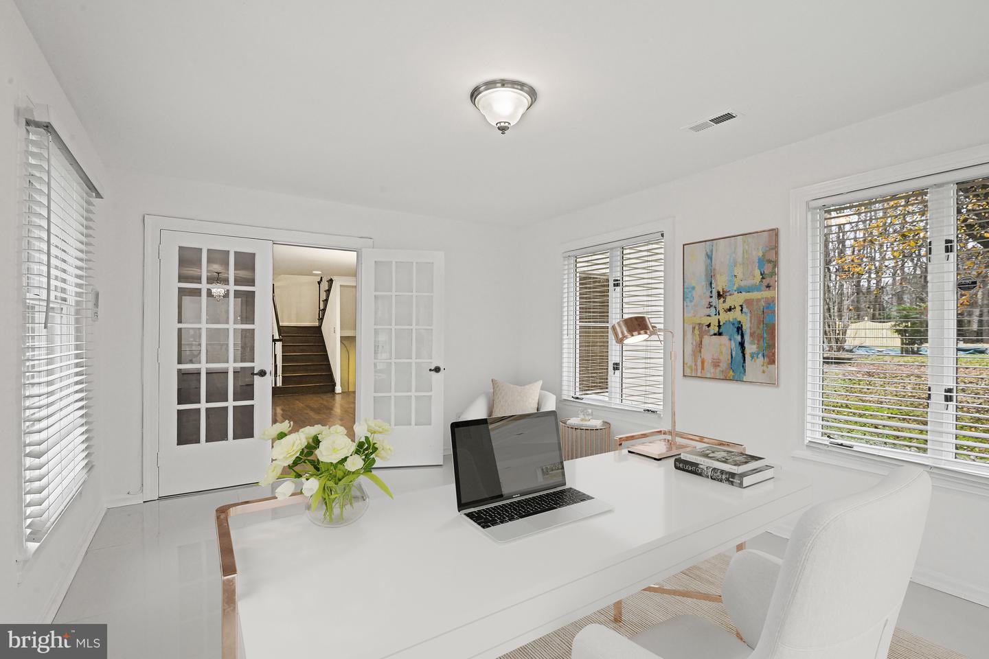 355 SPRINGVALE RD, GREAT FALLS, Virginia 22066, 4 Bedrooms Bedrooms, ,3 BathroomsBathrooms,Residential,For sale,355 SPRINGVALE RD,VAFX2281272 MLS # VAFX2281272