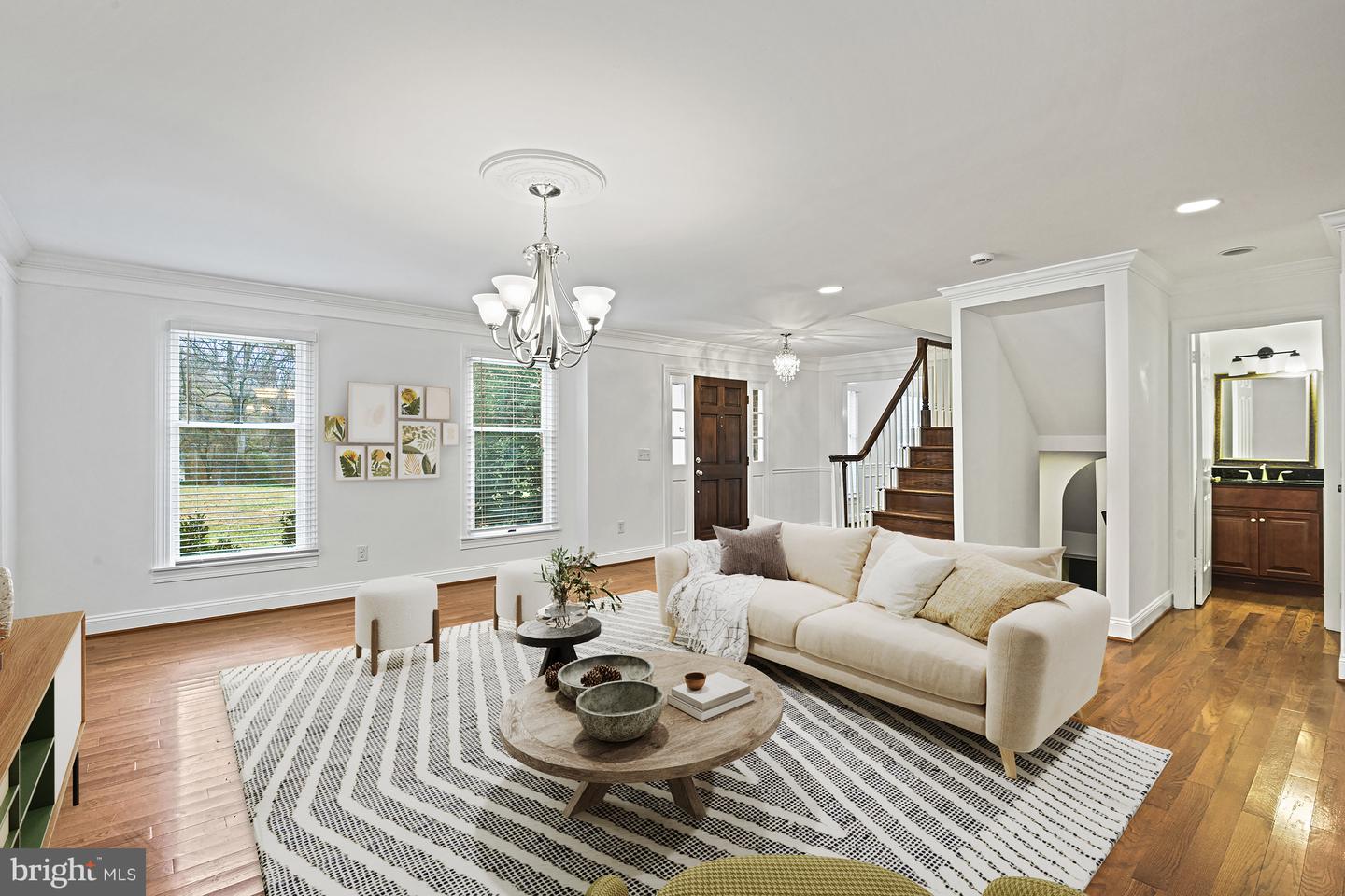 355 SPRINGVALE RD, GREAT FALLS, Virginia 22066, 4 Bedrooms Bedrooms, ,3 BathroomsBathrooms,Residential,For sale,355 SPRINGVALE RD,VAFX2281272 MLS # VAFX2281272