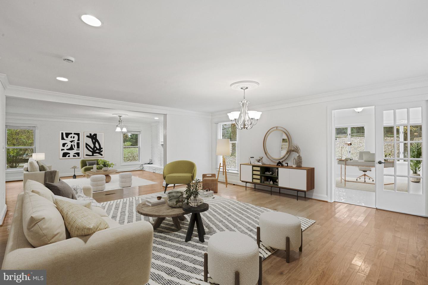 355 SPRINGVALE RD, GREAT FALLS, Virginia 22066, 4 Bedrooms Bedrooms, ,3 BathroomsBathrooms,Residential,For sale,355 SPRINGVALE RD,VAFX2281272 MLS # VAFX2281272