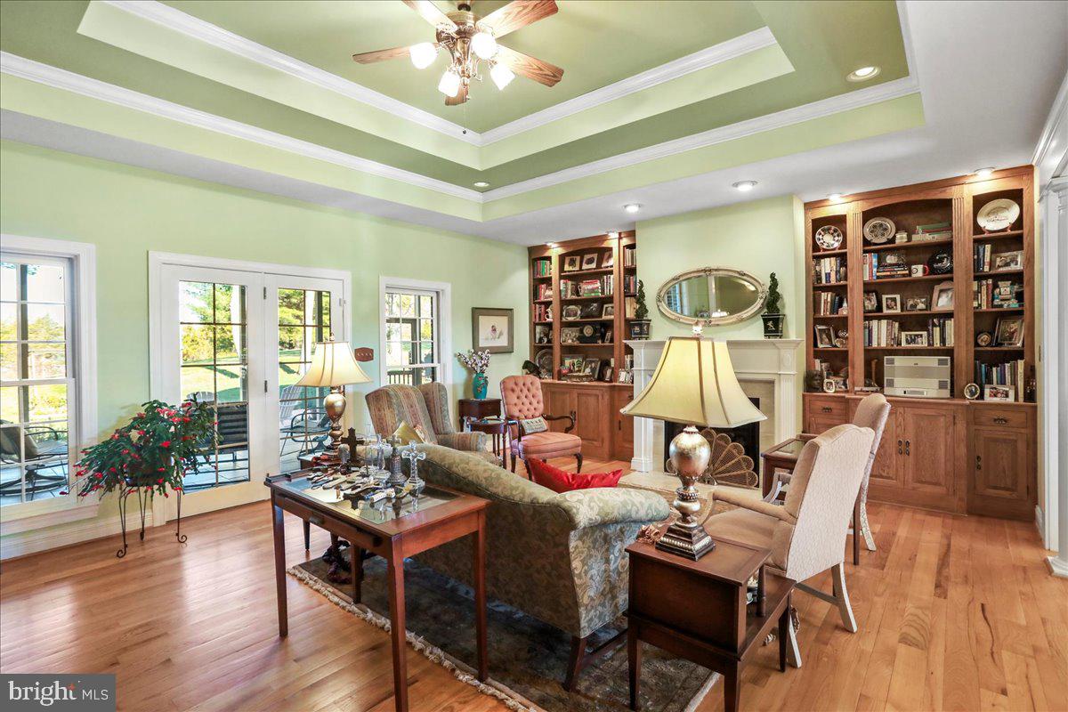 40 BIRDSONG LN, EDINBURG, Virginia 22824, 4 Bedrooms Bedrooms, 9 Rooms Rooms,3 BathroomsBathrooms,Residential,For sale,40 BIRDSONG LN,VASH2013138 MLS # VASH2013138