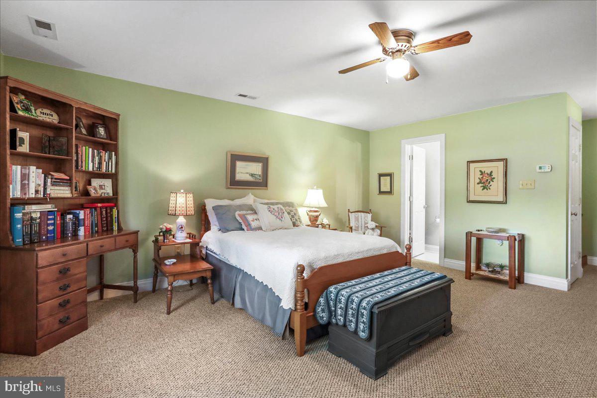 40 BIRDSONG LN, EDINBURG, Virginia 22824, 4 Bedrooms Bedrooms, 9 Rooms Rooms,3 BathroomsBathrooms,Residential,For sale,40 BIRDSONG LN,VASH2013138 MLS # VASH2013138