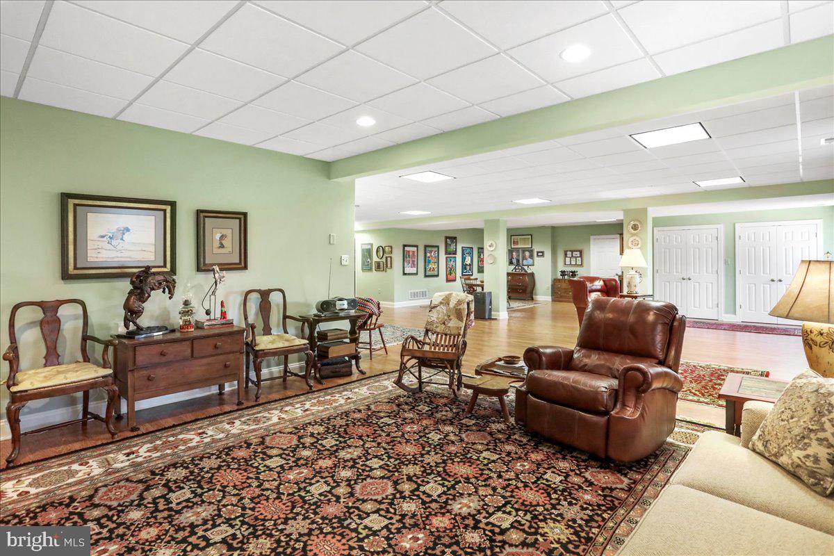 40 BIRDSONG LN, EDINBURG, Virginia 22824, 4 Bedrooms Bedrooms, 9 Rooms Rooms,3 BathroomsBathrooms,Residential,For sale,40 BIRDSONG LN,VASH2013138 MLS # VASH2013138