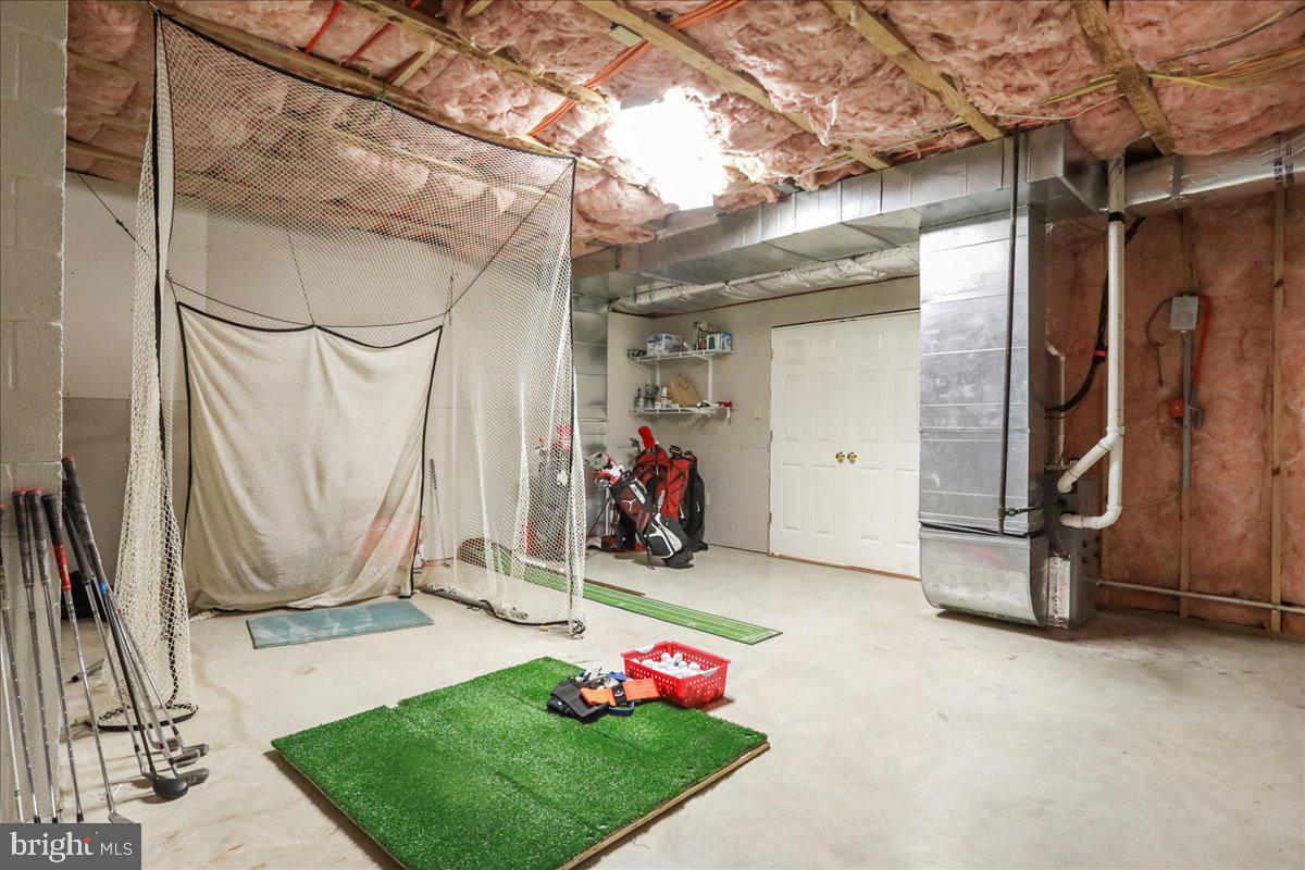 40 BIRDSONG LN, EDINBURG, Virginia 22824, 4 Bedrooms Bedrooms, 9 Rooms Rooms,3 BathroomsBathrooms,Residential,For sale,40 BIRDSONG LN,VASH2013138 MLS # VASH2013138