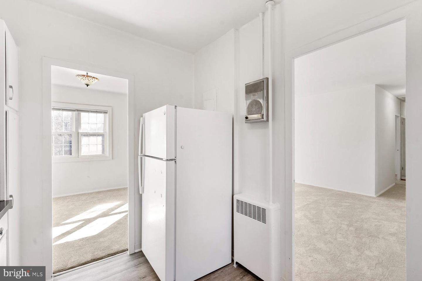 3618 GUNSTON RD, ALEXANDRIA, Virginia 22302, 1 Bedroom Bedrooms, ,1 BathroomBathrooms,Residential,For sale,3618 GUNSTON RD,VAAX2052152 MLS # VAAX2052152