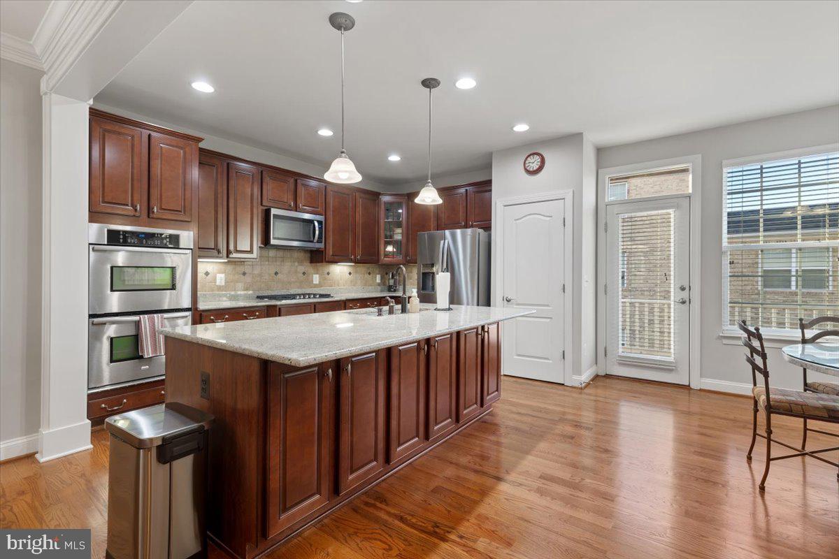 19461 XEROX DR, LEESBURG, Virginia 20176, 3 Bedrooms Bedrooms, 11 Rooms Rooms,2 BathroomsBathrooms,Residential,For sale,19461 XEROX DR,VALO2111906 MLS # VALO2111906