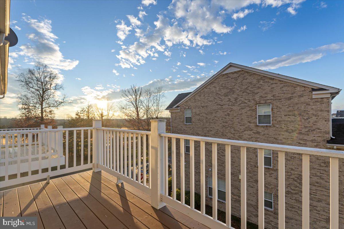 19461 XEROX DR, LEESBURG, Virginia 20176, 3 Bedrooms Bedrooms, 11 Rooms Rooms,2 BathroomsBathrooms,Residential,For sale,19461 XEROX DR,VALO2111906 MLS # VALO2111906