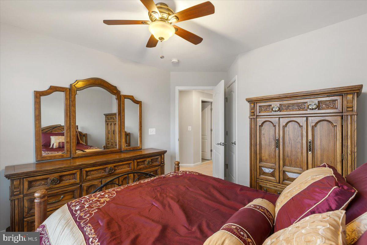 19461 XEROX DR, LEESBURG, Virginia 20176, 3 Bedrooms Bedrooms, 11 Rooms Rooms,2 BathroomsBathrooms,Residential,For sale,19461 XEROX DR,VALO2111906 MLS # VALO2111906