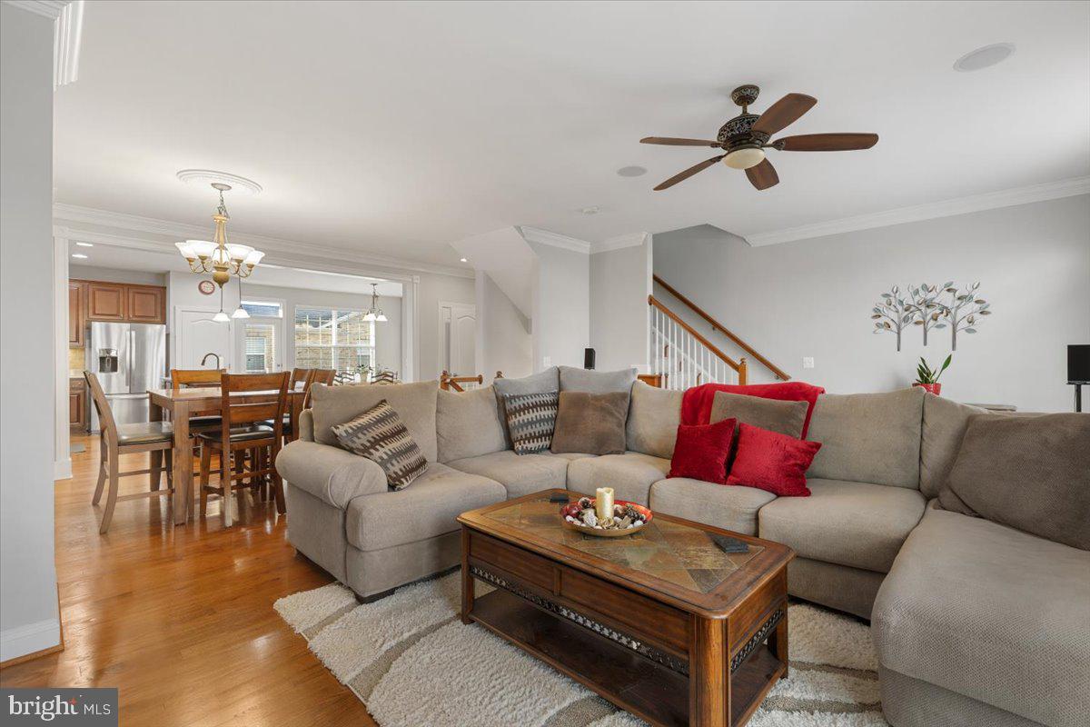 19461 XEROX DR, LEESBURG, Virginia 20176, 3 Bedrooms Bedrooms, 11 Rooms Rooms,2 BathroomsBathrooms,Residential,For sale,19461 XEROX DR,VALO2111906 MLS # VALO2111906