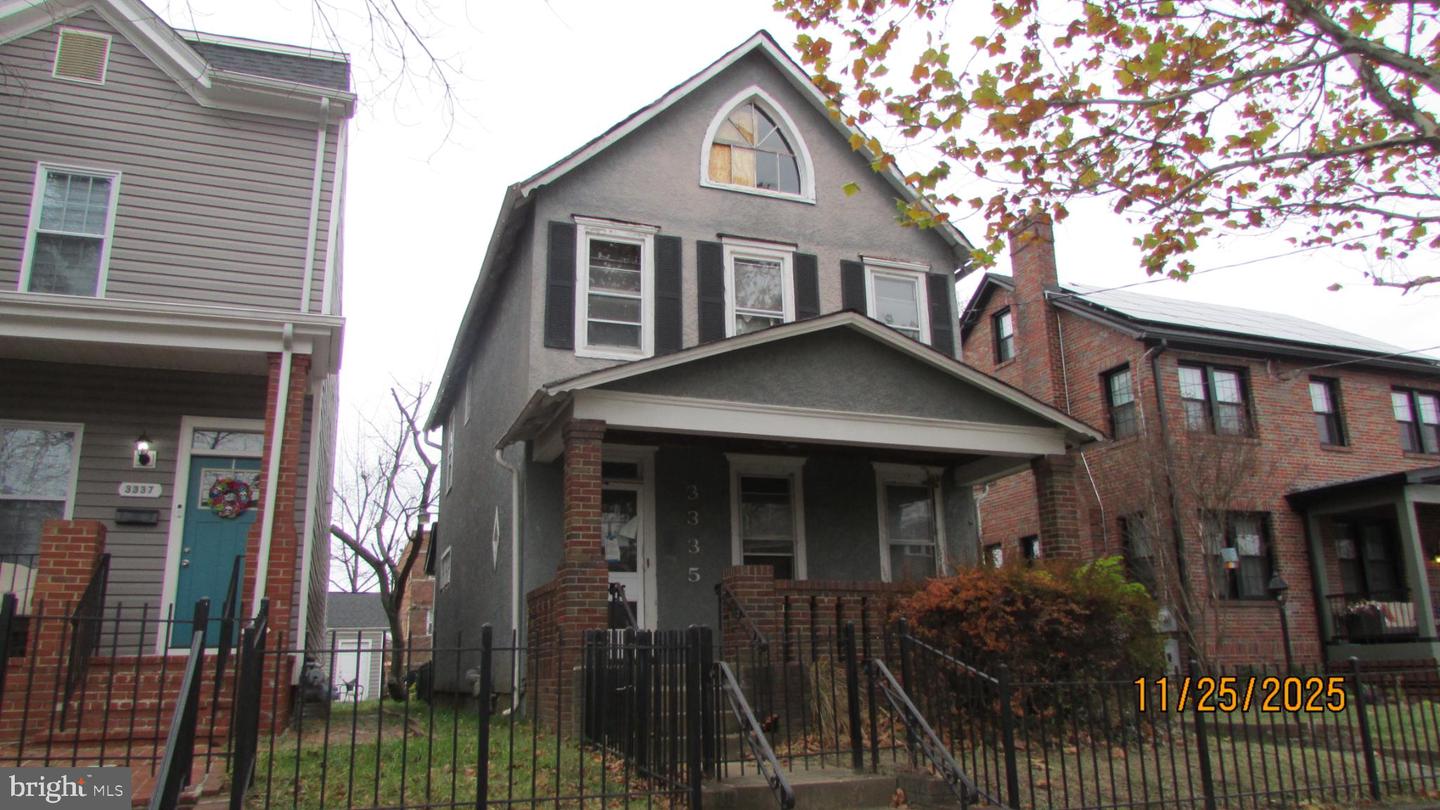 3335 5TH ST SE, WASHINGTON, District Of Columbia 20032, 2 Bedrooms Bedrooms, ,2 BathroomsBathrooms,Residential,For sale,3335 5TH ST SE,DCDC2233692 MLS # DCDC2233692