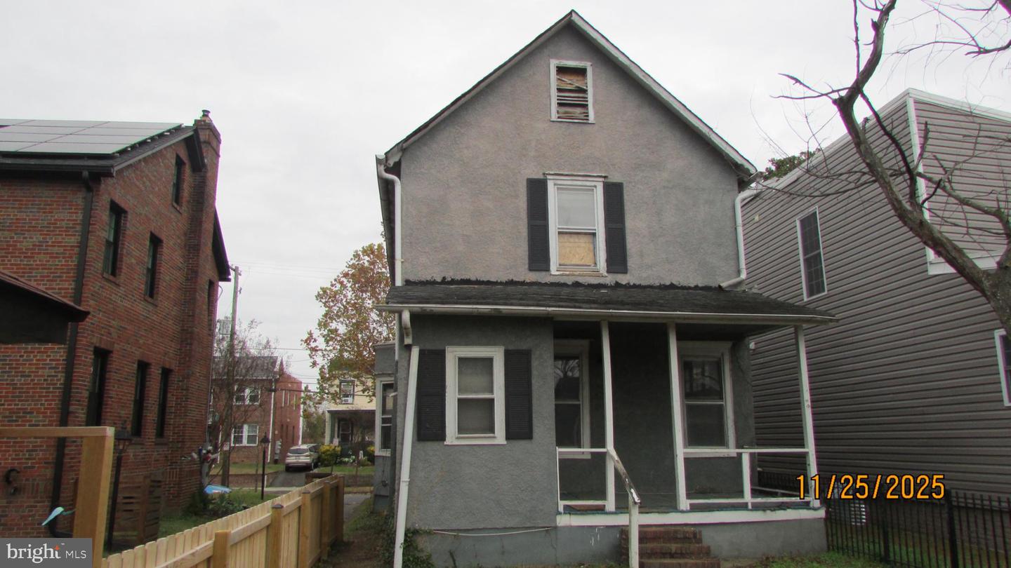 3335 5TH ST SE, WASHINGTON, District Of Columbia 20032, 2 Bedrooms Bedrooms, ,2 BathroomsBathrooms,Residential,For sale,3335 5TH ST SE,DCDC2233692 MLS # DCDC2233692