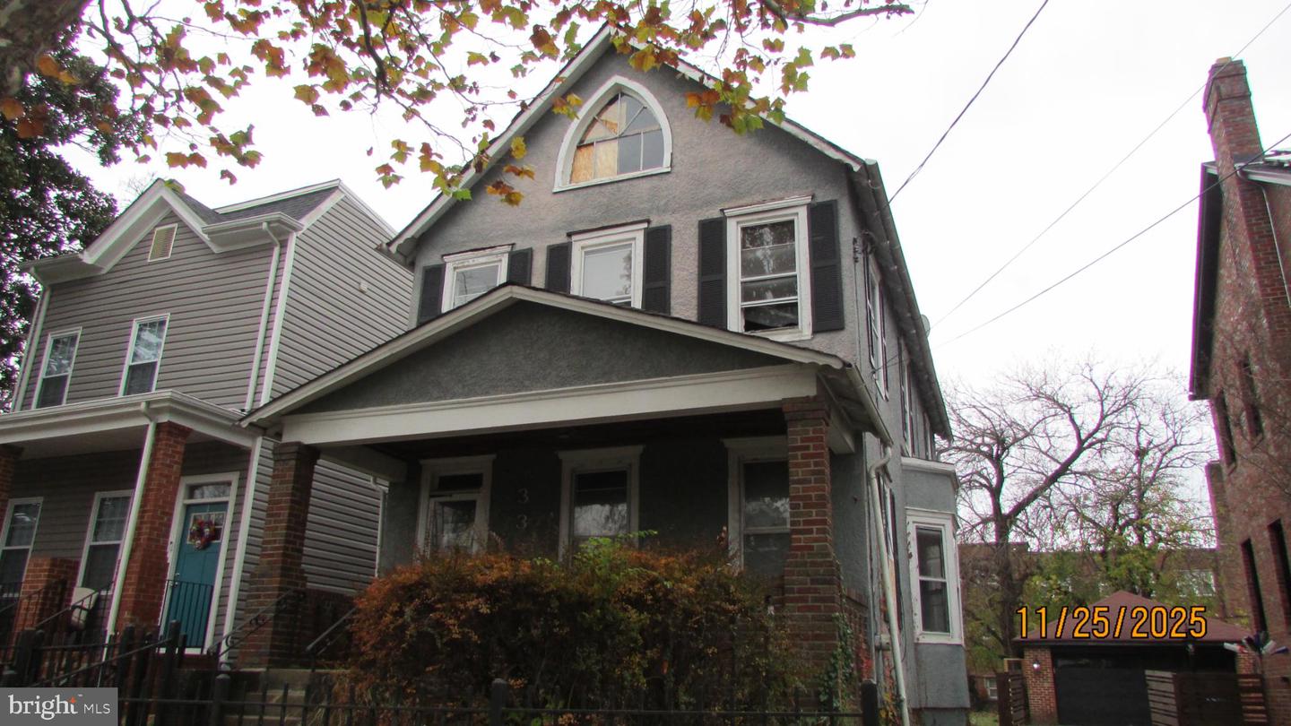 3335 5TH ST SE, WASHINGTON, District Of Columbia 20032, 2 Bedrooms Bedrooms, ,2 BathroomsBathrooms,Residential,For sale,3335 5TH ST SE,DCDC2233692 MLS # DCDC2233692