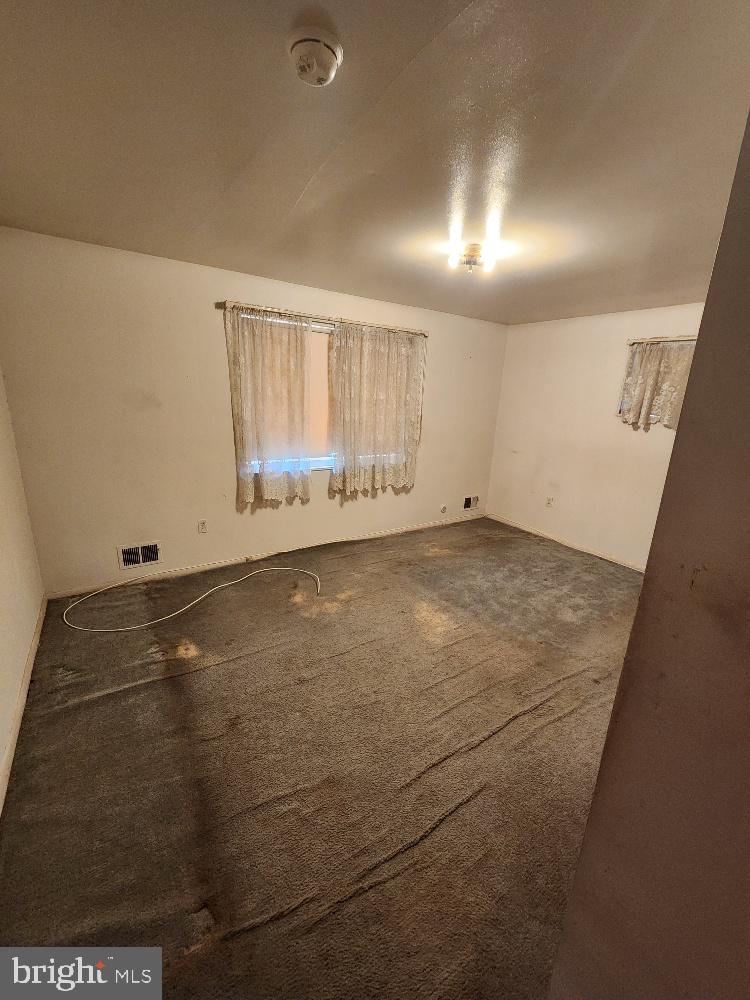 1108 CHAPLIN ST SE, WASHINGTON, District Of Columbia 20019, 3 Bedrooms Bedrooms, ,2 BathroomsBathrooms,Residential,For sale,1108 CHAPLIN ST SE,DCDC2233698 MLS # DCDC2233698