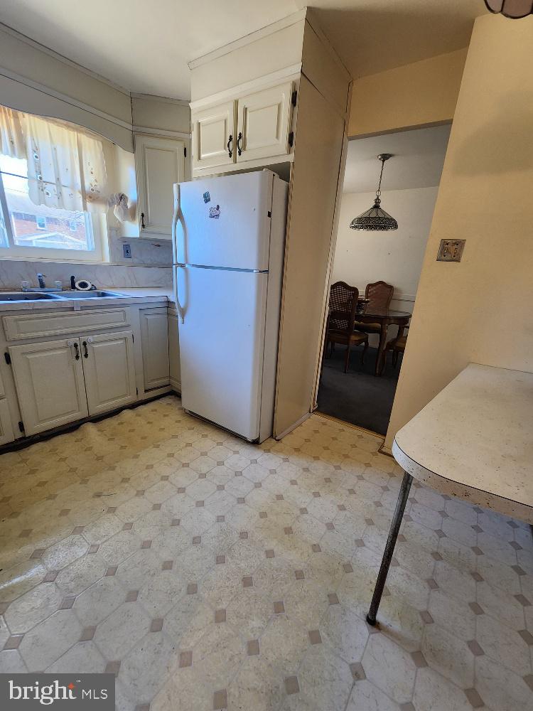 1108 CHAPLIN ST SE, WASHINGTON, District Of Columbia 20019, 3 Bedrooms Bedrooms, ,2 BathroomsBathrooms,Residential,For sale,1108 CHAPLIN ST SE,DCDC2233698 MLS # DCDC2233698