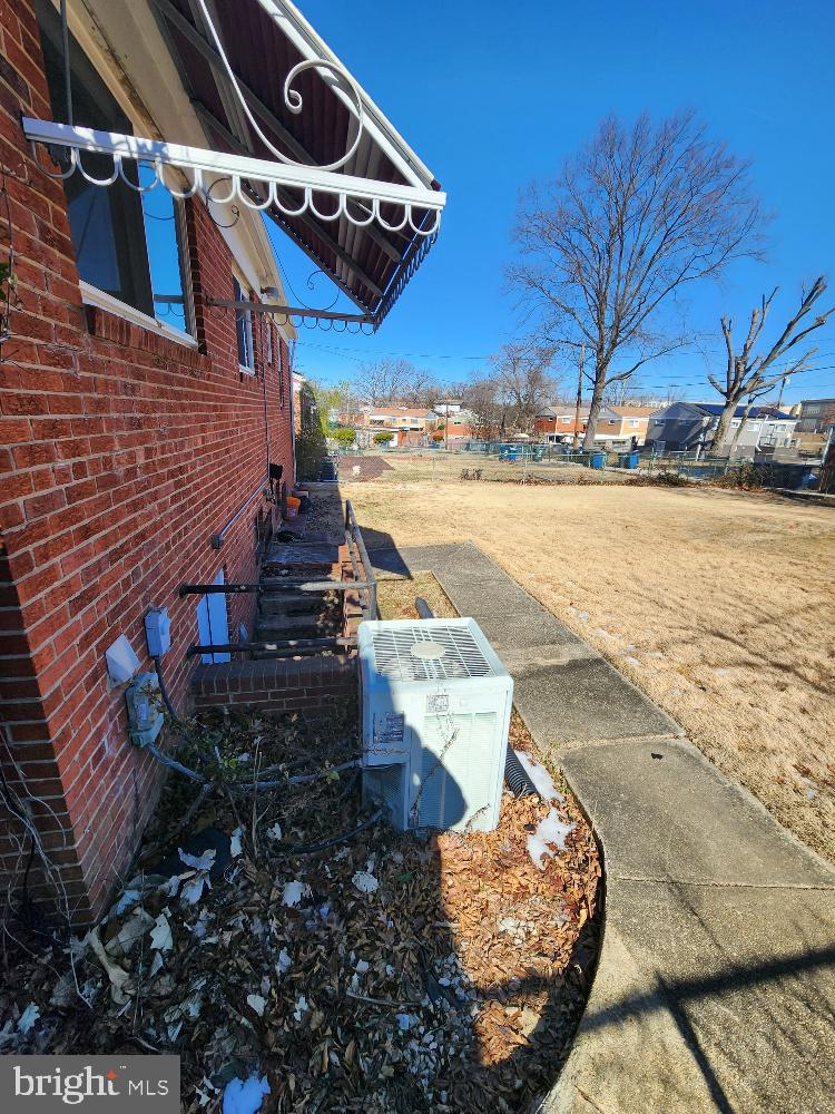 1108 CHAPLIN ST SE, WASHINGTON, District Of Columbia 20019, 3 Bedrooms Bedrooms, ,2 BathroomsBathrooms,Residential,For sale,1108 CHAPLIN ST SE,DCDC2233698 MLS # DCDC2233698