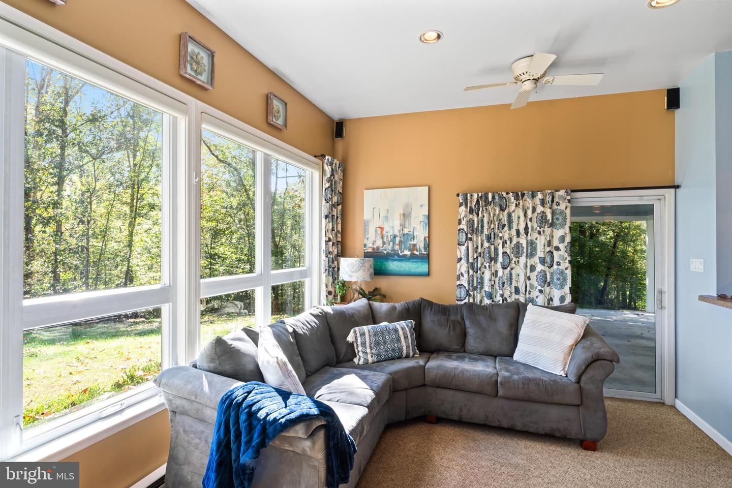 7127 WILSON RD, MARSHALL, Virginia 20115, 3 Bedrooms Bedrooms, ,2 BathroomsBathrooms,Residential,For sale,7127 WILSON RD,VAFQ2019826 MLS # VAFQ2019826