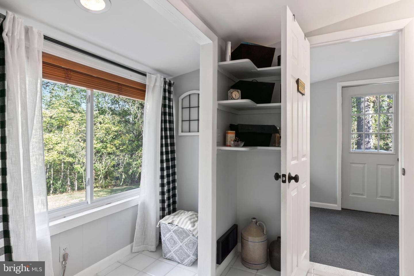 7127 WILSON RD, MARSHALL, Virginia 20115, 3 Bedrooms Bedrooms, ,2 BathroomsBathrooms,Residential,For sale,7127 WILSON RD,VAFQ2019826 MLS # VAFQ2019826