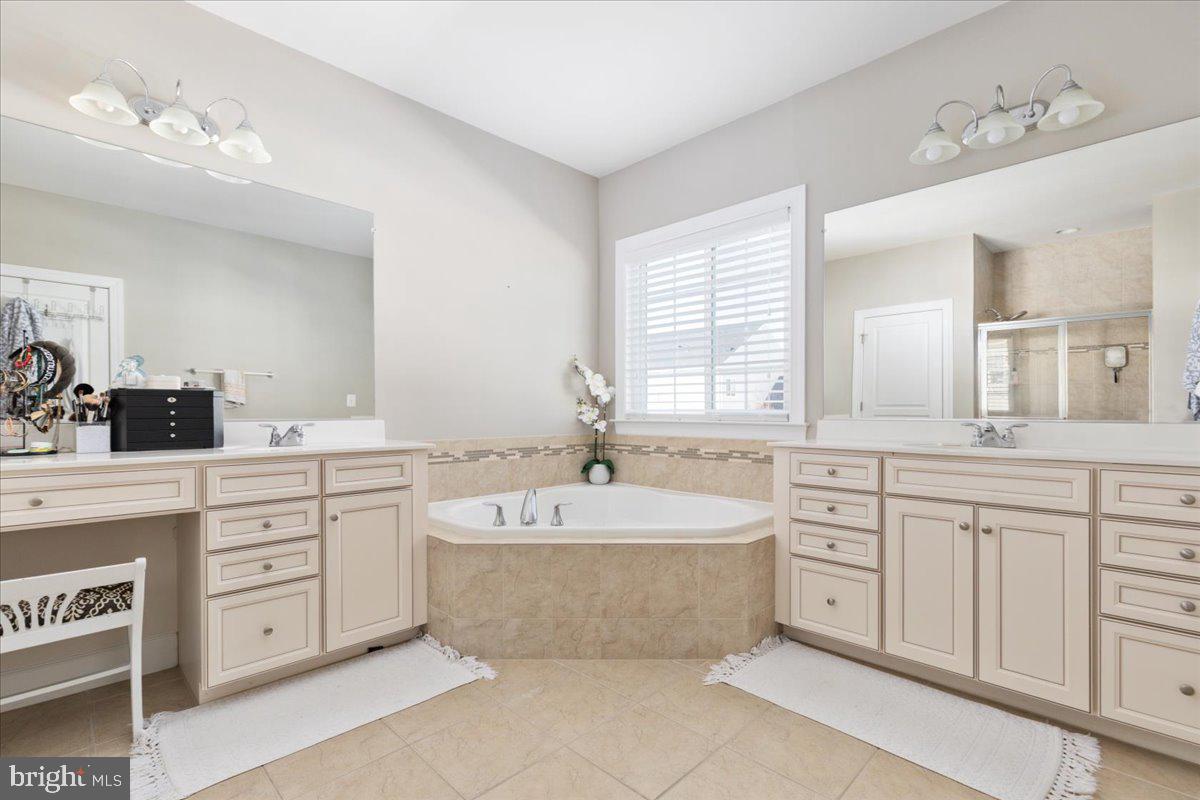 15158 ADDISON LN, WOODBRIDGE, Virginia 22193, 6 Bedrooms Bedrooms, ,4 BathroomsBathrooms,Residential,For sale,15158 ADDISON LN,VAPW2108602 MLS # VAPW2108602