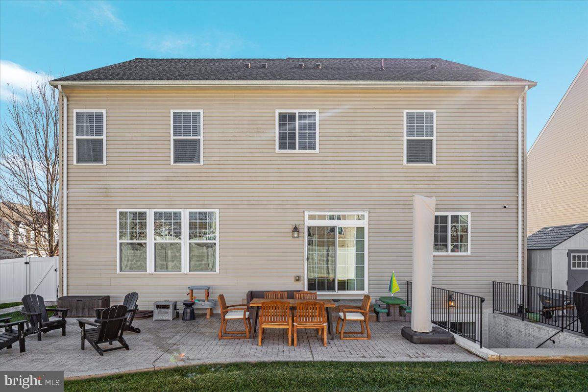 15158 ADDISON LN, WOODBRIDGE, Virginia 22193, 6 Bedrooms Bedrooms, ,4 BathroomsBathrooms,Residential,For sale,15158 ADDISON LN,VAPW2108602 MLS # VAPW2108602