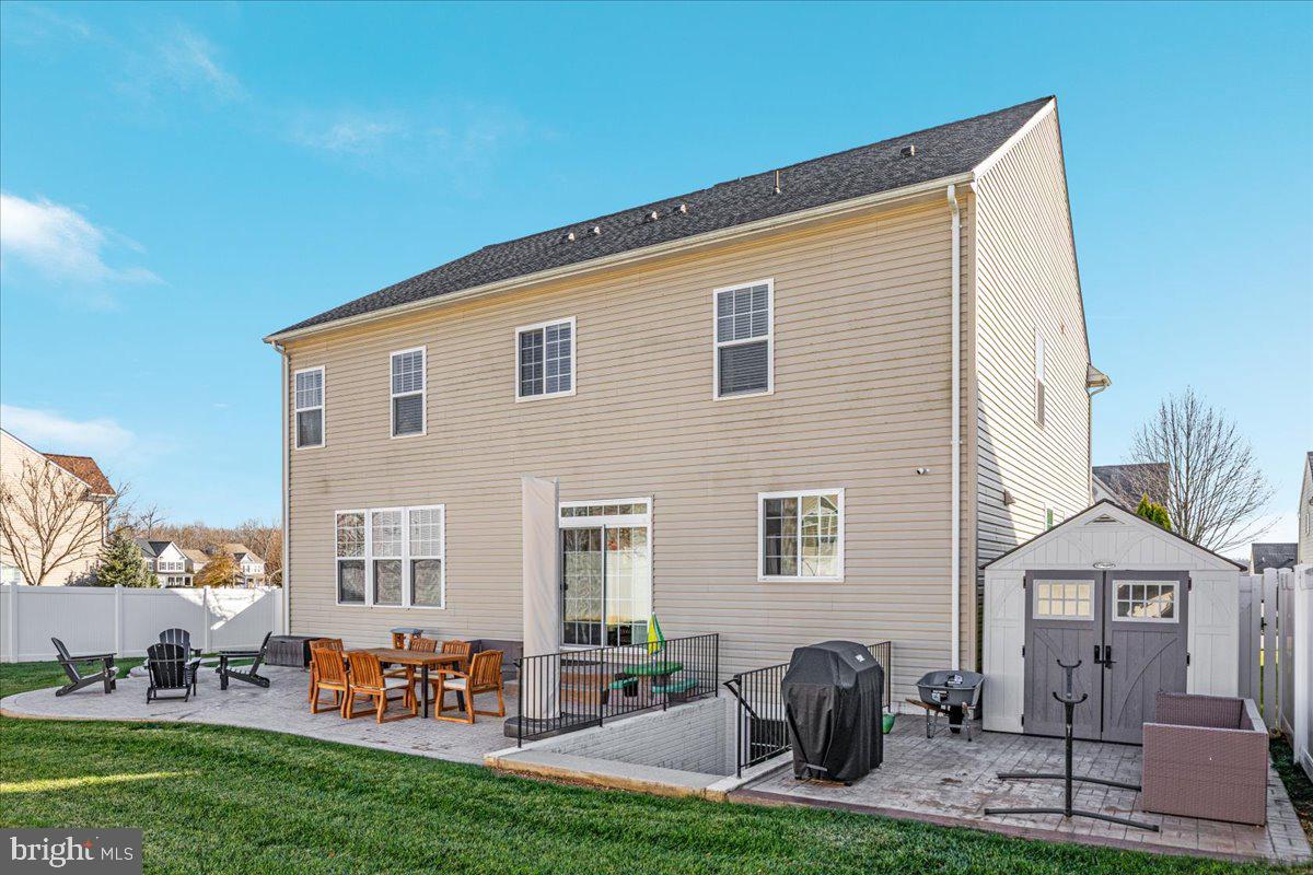 15158 ADDISON LN, WOODBRIDGE, Virginia 22193, 6 Bedrooms Bedrooms, ,4 BathroomsBathrooms,Residential,For sale,15158 ADDISON LN,VAPW2108602 MLS # VAPW2108602