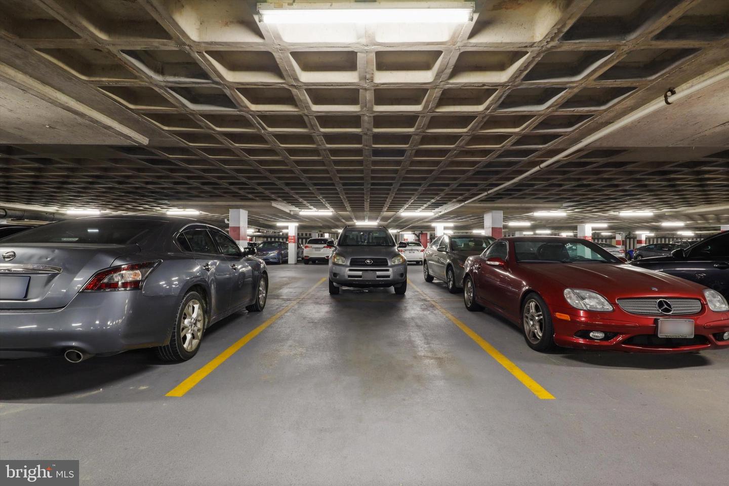 3701 S GEORGE MASON DR #2410N, FALLS CHURCH, Virginia 22041, 1 Bedroom Bedrooms, ,1 BathroomBathrooms,Residential,For sale,3701 S GEORGE MASON DR #2410N,VAFX2281380 MLS # VAFX2281380