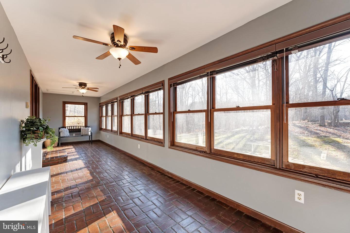 222 BARRED OWL LN, BOYCE, Virginia 22620, 4 Bedrooms Bedrooms, ,3 BathroomsBathrooms,Residential,For sale,222 BARRED OWL LN,VACL2006258 MLS # VACL2006258 222 BARRED OWL LN, BOYCE, Virginia 22620, 4 Bedrooms Bedrooms, ,3 BathroomsBathrooms,Residential,For sale,222 BARRED OWL LN,VACL2006258 MLS # VACL2006258