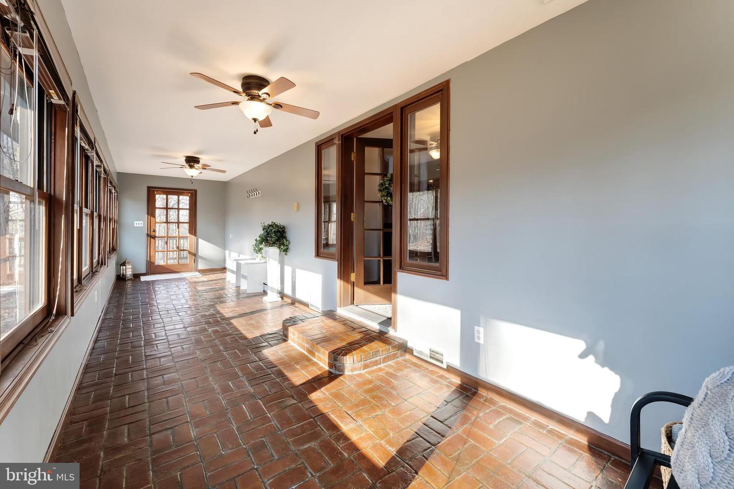 222 BARRED OWL LN, BOYCE, Virginia 22620, 4 Bedrooms Bedrooms, ,3 BathroomsBathrooms,Residential,For sale,222 BARRED OWL LN,VACL2006258 MLS # VACL2006258 222 BARRED OWL LN, BOYCE, Virginia 22620, 4 Bedrooms Bedrooms, ,3 BathroomsBathrooms,Residential,For sale,222 BARRED OWL LN,VACL2006258 MLS # VACL2006258