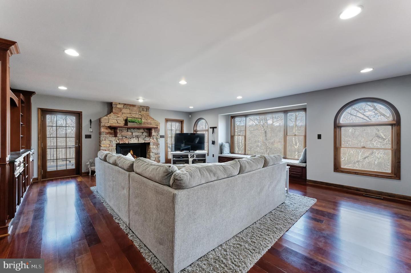 222 BARRED OWL LN, BOYCE, Virginia 22620, 4 Bedrooms Bedrooms, ,3 BathroomsBathrooms,Residential,For sale,222 BARRED OWL LN,VACL2006258 MLS # VACL2006258 222 BARRED OWL LN, BOYCE, Virginia 22620, 4 Bedrooms Bedrooms, ,3 BathroomsBathrooms,Residential,For sale,222 BARRED OWL LN,VACL2006258 MLS # VACL2006258