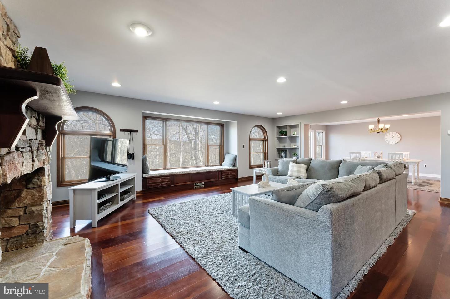 222 BARRED OWL LN, BOYCE, Virginia 22620, 4 Bedrooms Bedrooms, ,3 BathroomsBathrooms,Residential,For sale,222 BARRED OWL LN,VACL2006258 MLS # VACL2006258 222 BARRED OWL LN, BOYCE, Virginia 22620, 4 Bedrooms Bedrooms, ,3 BathroomsBathrooms,Residential,For sale,222 BARRED OWL LN,VACL2006258 MLS # VACL2006258