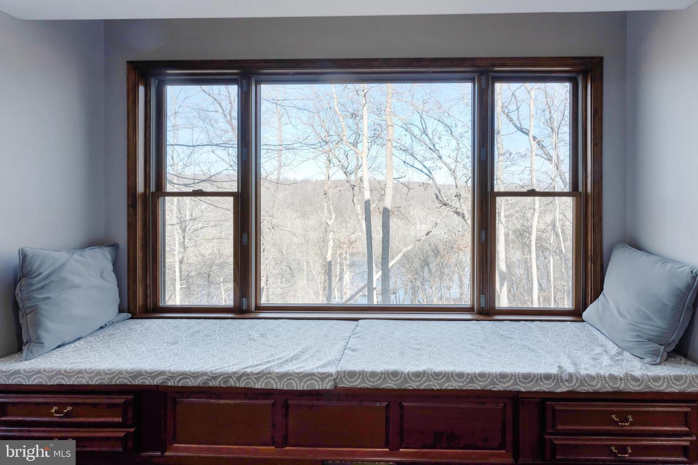 222 BARRED OWL LN, BOYCE, Virginia 22620, 4 Bedrooms Bedrooms, ,3 BathroomsBathrooms,Residential,For sale,222 BARRED OWL LN,VACL2006258 MLS # VACL2006258 222 BARRED OWL LN, BOYCE, Virginia 22620, 4 Bedrooms Bedrooms, ,3 BathroomsBathrooms,Residential,For sale,222 BARRED OWL LN,VACL2006258 MLS # VACL2006258