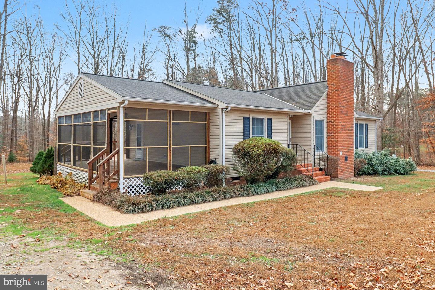 529 HAWKINS FARM RD, BUMPASS, Virginia 23024, 3 Bedrooms Bedrooms, 5 Rooms Rooms,2 BathroomsBathrooms,Residential,For sale,529 HAWKINS FARM RD,VALA2008982 MLS # VALA2008982