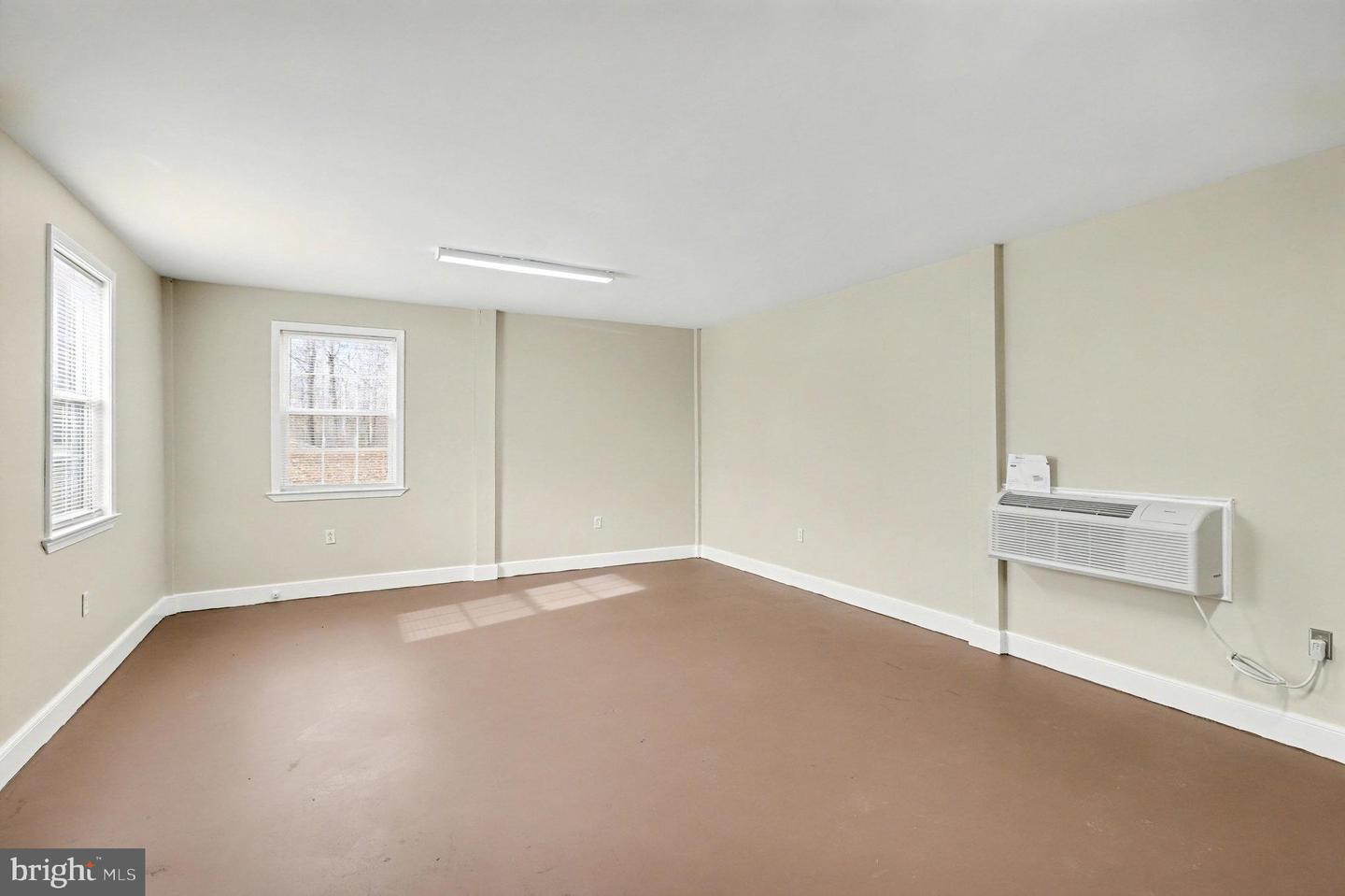 529 HAWKINS FARM RD, BUMPASS, Virginia 23024, 3 Bedrooms Bedrooms, 5 Rooms Rooms,2 BathroomsBathrooms,Residential,For sale,529 HAWKINS FARM RD,VALA2008982 MLS # VALA2008982