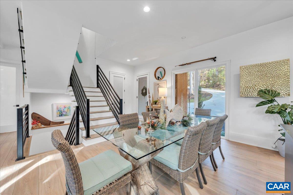 16358 MONETA RD, MONETA, Virginia 24121, 5 Bedrooms Bedrooms, ,3 BathroomsBathrooms,Residential,For sale,16358 MONETA RD,671614 MLS # 671614 16358 MONETA RD, MONETA, Virginia 24121, 5 Bedrooms Bedrooms, ,3 BathroomsBathrooms,Residential,For sale,16358 MONETA RD,671614 MLS # 671614