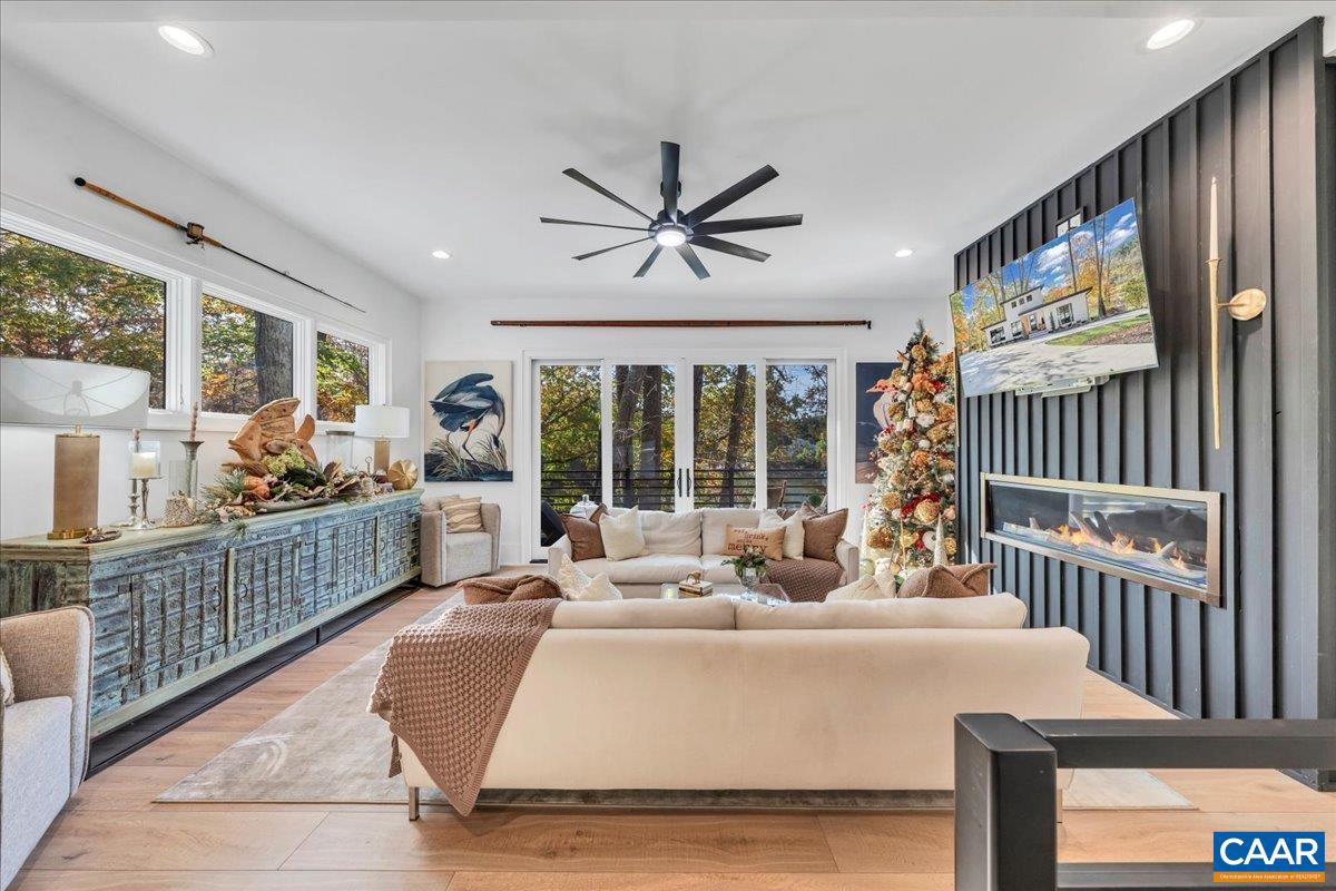 16358 MONETA RD, MONETA, Virginia 24121, 5 Bedrooms Bedrooms, ,3 BathroomsBathrooms,Residential,For sale,16358 MONETA RD,671614 MLS # 671614 16358 MONETA RD, MONETA, Virginia 24121, 5 Bedrooms Bedrooms, ,3 BathroomsBathrooms,Residential,For sale,16358 MONETA RD,671614 MLS # 671614