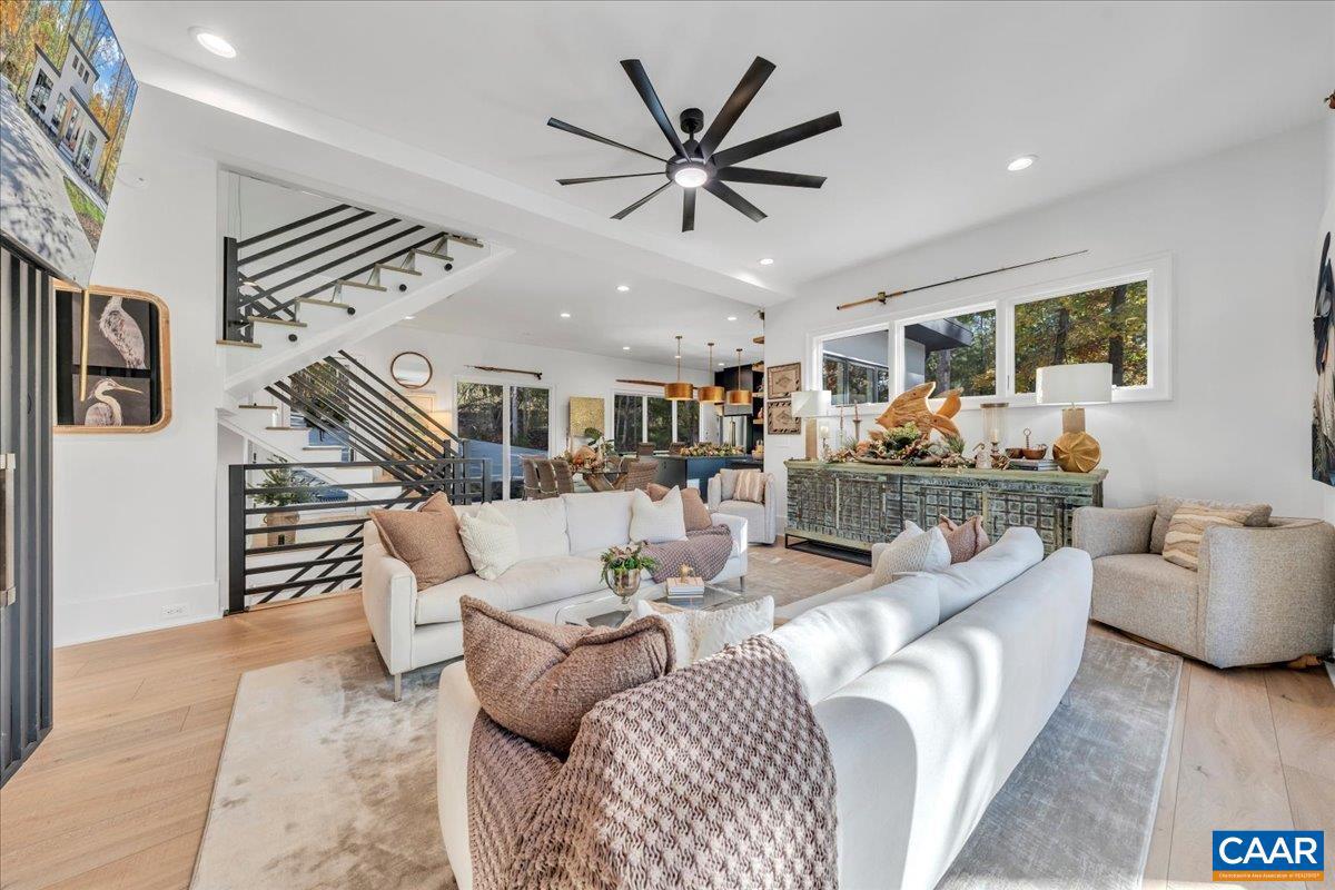 16358 MONETA RD, MONETA, Virginia 24121, 5 Bedrooms Bedrooms, ,3 BathroomsBathrooms,Residential,For sale,16358 MONETA RD,671614 MLS # 671614 16358 MONETA RD, MONETA, Virginia 24121, 5 Bedrooms Bedrooms, ,3 BathroomsBathrooms,Residential,For sale,16358 MONETA RD,671614 MLS # 671614