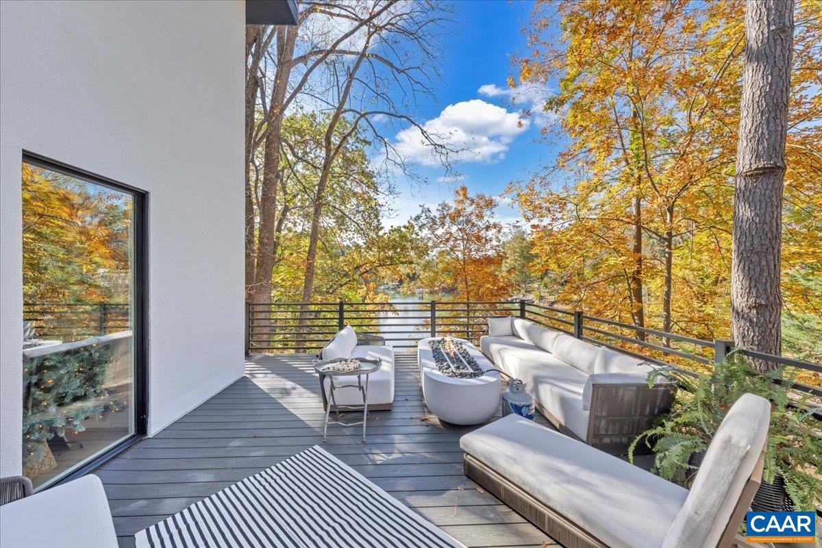 16358 MONETA RD, MONETA, Virginia 24121, 5 Bedrooms Bedrooms, ,3 BathroomsBathrooms,Residential,For sale,16358 MONETA RD,671614 MLS # 671614 16358 MONETA RD, MONETA, Virginia 24121, 5 Bedrooms Bedrooms, ,3 BathroomsBathrooms,Residential,For sale,16358 MONETA RD,671614 MLS # 671614