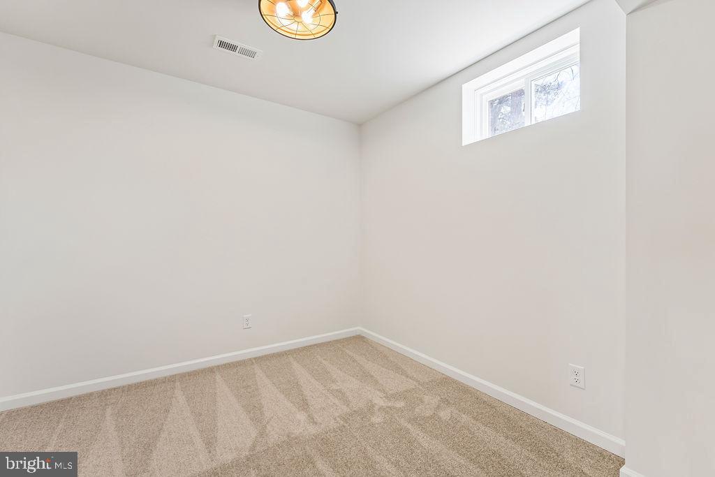 535 ST MARYS AVE, MINERAL, Virginia 23117, 5 Bedrooms Bedrooms, ,3 BathroomsBathrooms,Residential,For sale,535 ST MARYS AVE,VALA2008984 MLS # VALA2008984