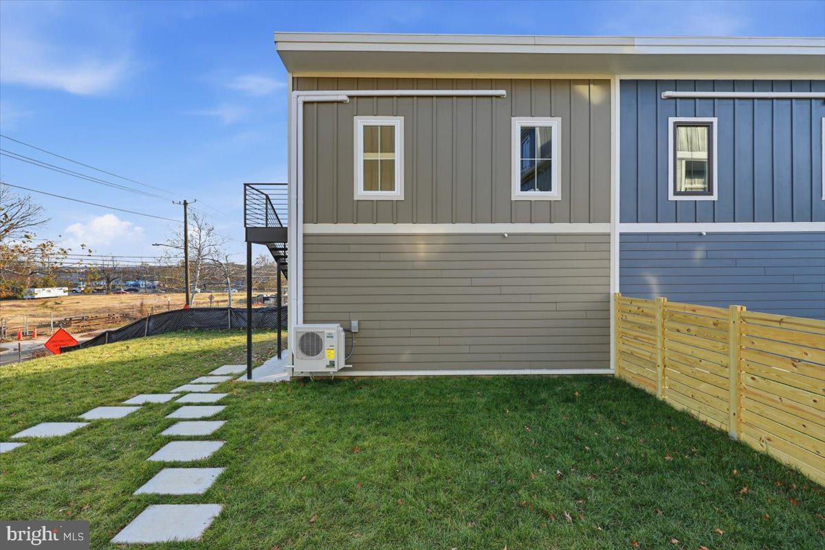 1237 FRANKLIN ST NE, WASHINGTON, District Of Columbia 20017, 6 Bedrooms Bedrooms, ,5 BathroomsBathrooms,Residential,For sale,1237 FRANKLIN ST NE,DCDC2233884 MLS # DCDC2233884