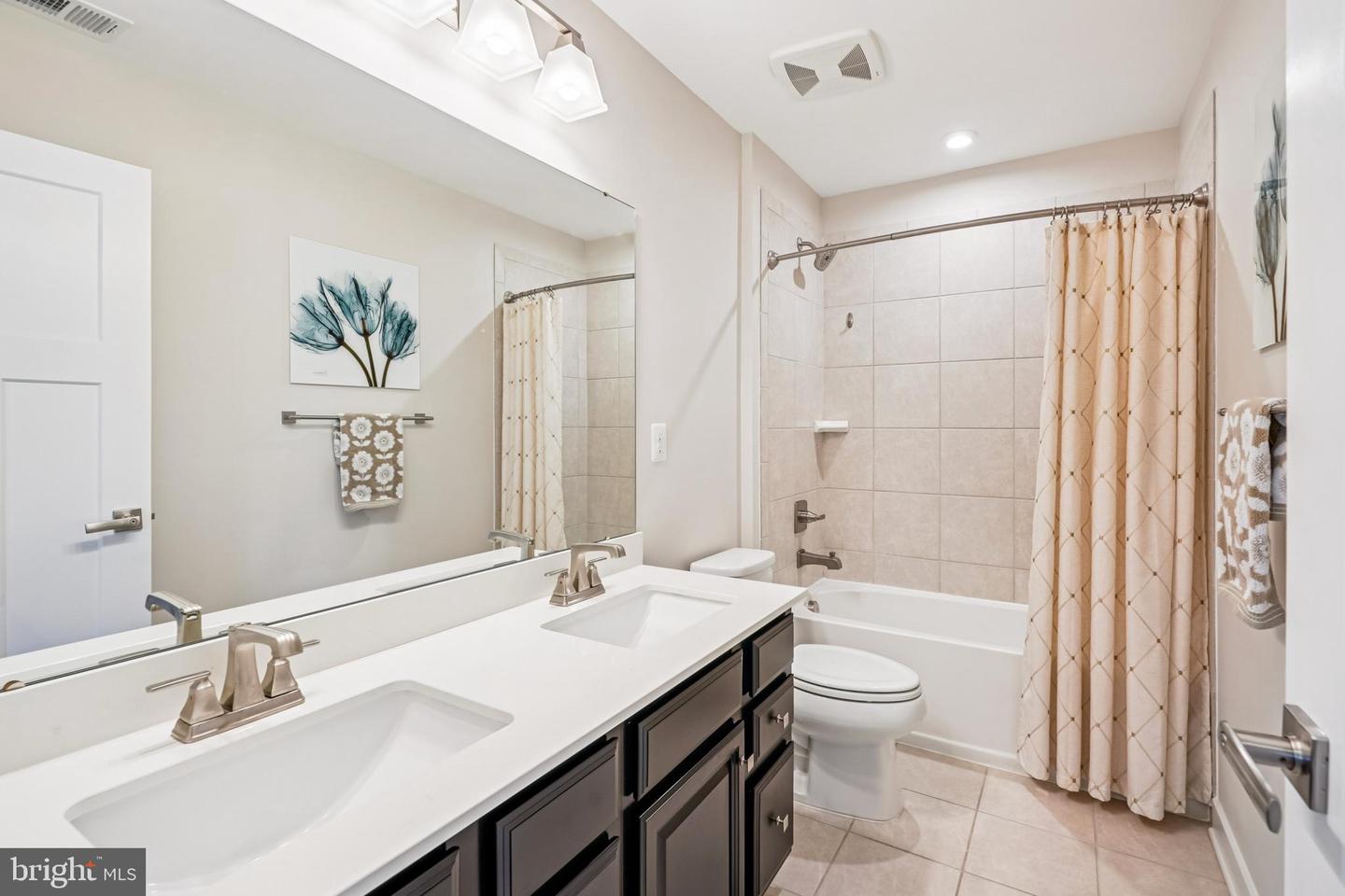 7531 MINT SPRINGS CT, MANASSAS, Virginia 20109, 4 Bedrooms Bedrooms, ,3 BathroomsBathrooms,Residential,For sale,7531 MINT SPRINGS CT,VAPW2108642 MLS # VAPW2108642