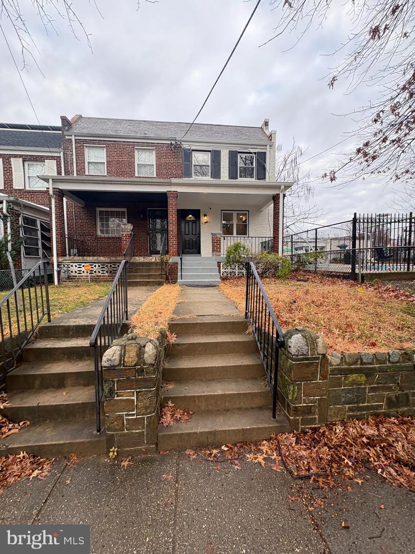 2325 14TH ST NE, WASHINGTON, District Of Columbia 20018, 4 Bedrooms Bedrooms, ,2 BathroomsBathrooms,Residential,For sale,2325 14TH ST NE,DCDC2233942 MLS # DCDC2233942