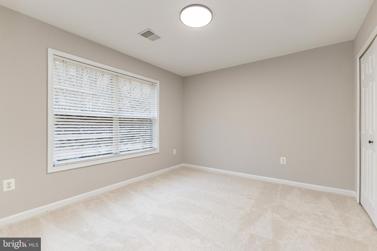 7734 SHARPSHOOTERS CT, MANASSAS, Virginia 20111, 5 Bedrooms Bedrooms, ,3 BathroomsBathrooms,Residential,For sale,7734 SHARPSHOOTERS CT,VAPW2108654 MLS # VAPW2108654