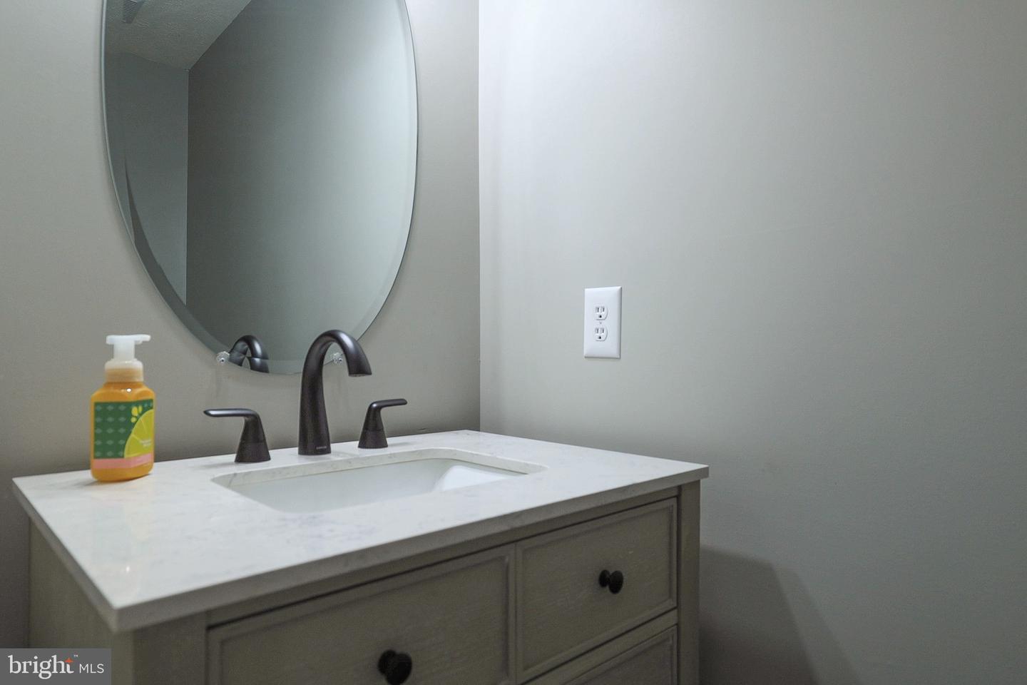 112 WALKER FARM DR, FRONT ROYAL, Virginia 22630, 3 Bedrooms Bedrooms, 10 Rooms Rooms,2 BathroomsBathrooms,Residential,For sale,112 WALKER FARM DR,VAWR2012904 MLS # VAWR2012904